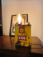 Unieke vintage Shell olieblik lamp – industriële eyecatcher., Huis en Inrichting, Lampen | Tafellampen, Ophalen of Verzenden, Zo goed als nieuw