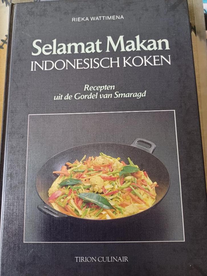 Rieka watimena.salamat makan indonesisch, Boeken, Kookboeken, Gelezen, Azië en Oosters, Ophalen
