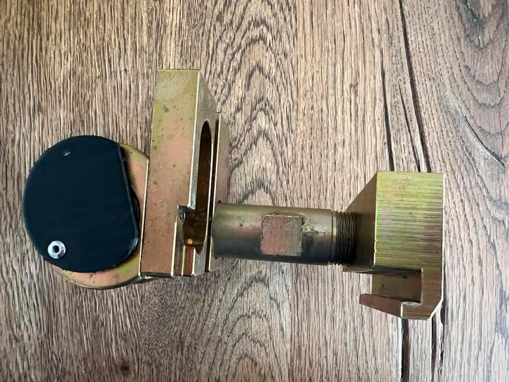 Steady KS-24 Koppelingsslot Alko AKS 1300 - SCM Goedgekeurd, Caravans en Kamperen, Caravan accessoires, Zo goed als nieuw, Ophalen of Verzenden