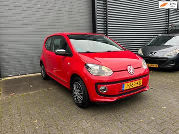 Volkswagen Up! 1.0 high up! PARKEERSENSOREN/CRUISE CONTROL/A beschikbaar voor biedingen