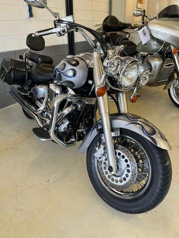 Yamaha xvs1600 wildstar specialpaint ''00'' goed onderhouden beschikbaar voor biedingen