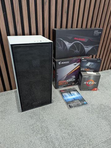 NZXT H1 Gaming PC - Mini ITX: Ryzen7 5800x,32GB,RX6800,2xSSD beschikbaar voor biedingen