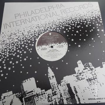 12 inch Maxisingel The O'Jays - Sing A Happy Song (1979) beschikbaar voor biedingen