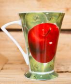 Porseleinen mok 'Apples', Chelsea Collection, Huis en Inrichting, Keuken | Servies, Ophalen, Zo goed als nieuw, Overige stijlen