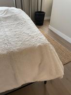 Fluffy bedsprei Zara Home - zgan, Overige maten, Wit, Ophalen of Verzenden, Zo goed als nieuw