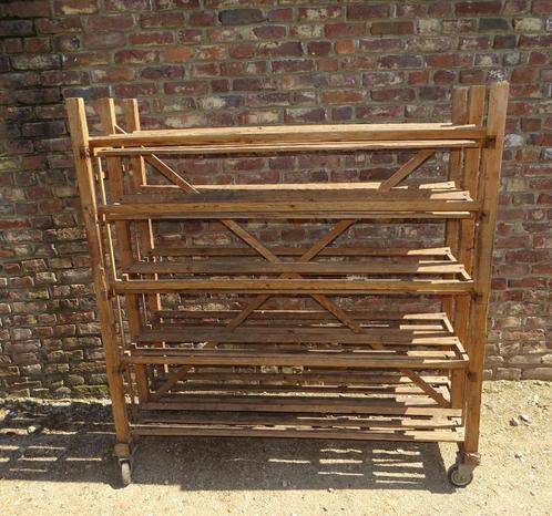 oud bakkersrek broodkar uit een bakkerij broodrek winkelrek, Antiek en Kunst, Curiosa en Brocante, Ophalen