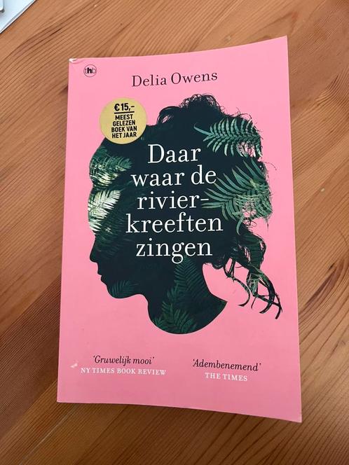 Delia Owens - Daar waar de rivierkreeften zingen, Boeken, Literatuur, Zo goed als nieuw, Nederland, Ophalen of Verzenden