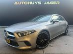 Mercedes-Benz A-klasse 200 Business Solution Plus Pano Camer, Auto's, Mercedes-Benz, Gebruikt, 4 cilinders, Leder en Stof, 163 pk