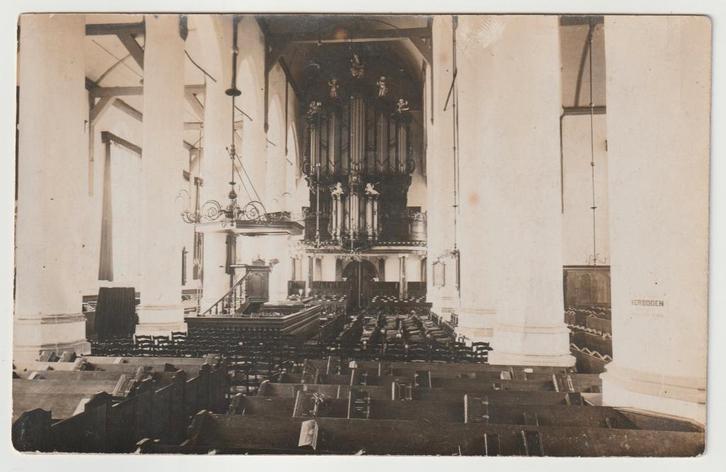 Woerden - Interieur Hervormde Petruskerk c. 1915 * fotokaart, Verzamelen, Ansichtkaarten | Nederland, Ongelopen, Utrecht, Voor 1920