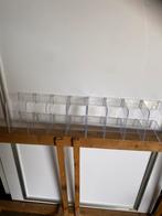 Aangeboden twee boekensteunen plexiglas, Ophalen of Verzenden, Huis en Inrichting