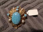 barok broche met azuur blauwe steen +kleine steentjes+parels, Ophalen of Verzenden, Overige materialen, Broche