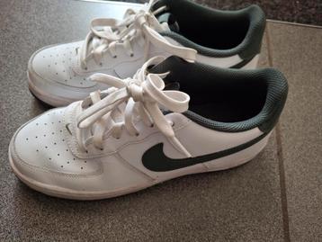 Nike sneakers, Air Force maat 39 beschikbaar voor biedingen