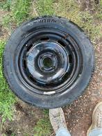 4 auto banden 15 inch peugeot 208, Ophalen, Gebruikt, Peugeot