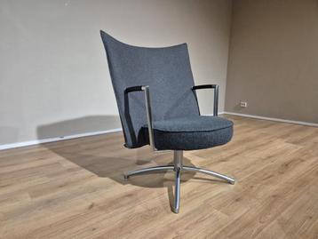 Erik Jorgensen Fauteuil - Partner - Grijs - Stof - Design beschikbaar voor biedingen