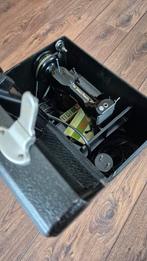 Vintage Singer Naaimachine 222K, Antiek en Kunst, Ophalen