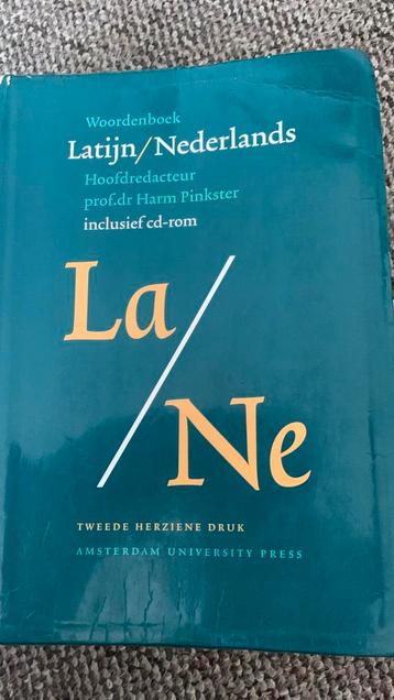 Woordenboek Latijn-Nederlands beschikbaar voor biedingen