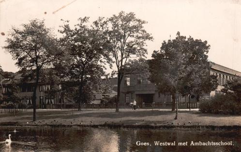 Goes, Westwal met ambachtsschool  128541, Verzamelen, Ansichtkaarten | Nederland, Gelopen, Zeeland, 1920 tot 1940, Verzenden
