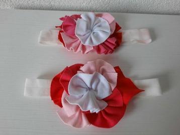 Leuke Roze Stoffen Bloem Elastische Haarbanden beschikbaar voor biedingen