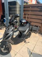 Piaggio zip (sp), Fietsen en Brommers, Scooters | Piaggio, Ophalen, Zo goed als nieuw, Zip
