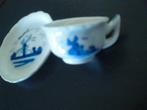 Oud Klein delfts blauw kop en schoteltje, Ophalen of Verzenden, Zo goed als nieuw, Porselein, Kop en/of schotel