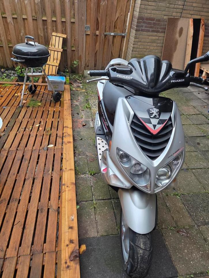 Speedfight 2 lc, Fietsen en Brommers, Scooters | Peugeot, Speedfight, Benzine, Ophalen of Verzenden