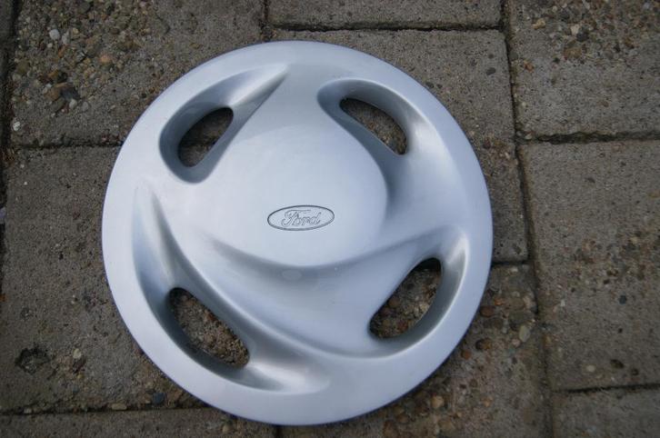 1 losse originele wieldop Ford Galaxy 15 inch (Model 1 Nieuw, Auto diversen, Wieldoppen, Nieuw, Ophalen of Verzenden