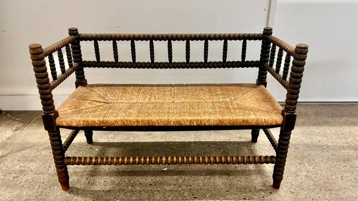 Houten rieten Bobbin Bankje knobbelbank, Antiek en Kunst, Antiek | Meubels | Stoelen en Banken, Ophalen