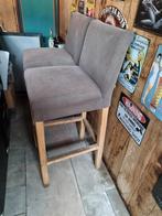 2 stoffen barkrukken, 2 krukken, Ophalen, Gebruikt, 60 tot 90 cm