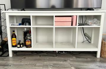 IKEA kast Hemnes wit zijtafel of TV-meubel  beschikbaar voor biedingen