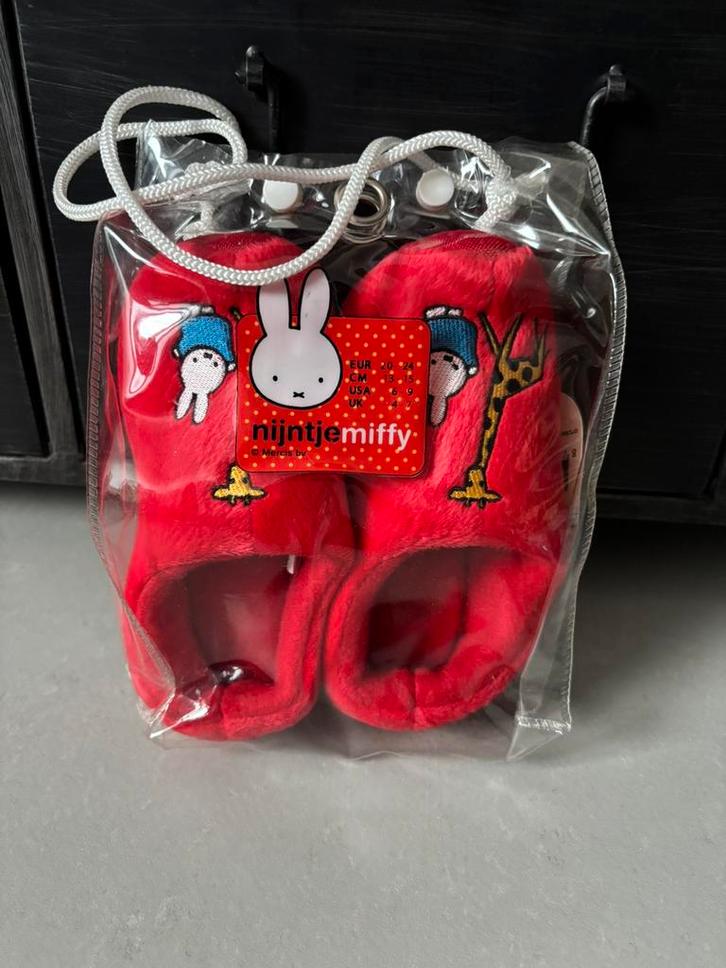 Sloffen nijntje klompsloffen nieuw, Verzamelen, Spaarpotten, Nieuw, Dier, Steen, Aardewerk of Keramiek, Ophalen of Verzenden