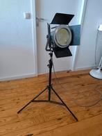 Vintage fotolamp op statief Hedler Spot-Lux, Audio, Tv en Foto, Fotografie | Fotostudio en Toebehoren, Ophalen of Verzenden