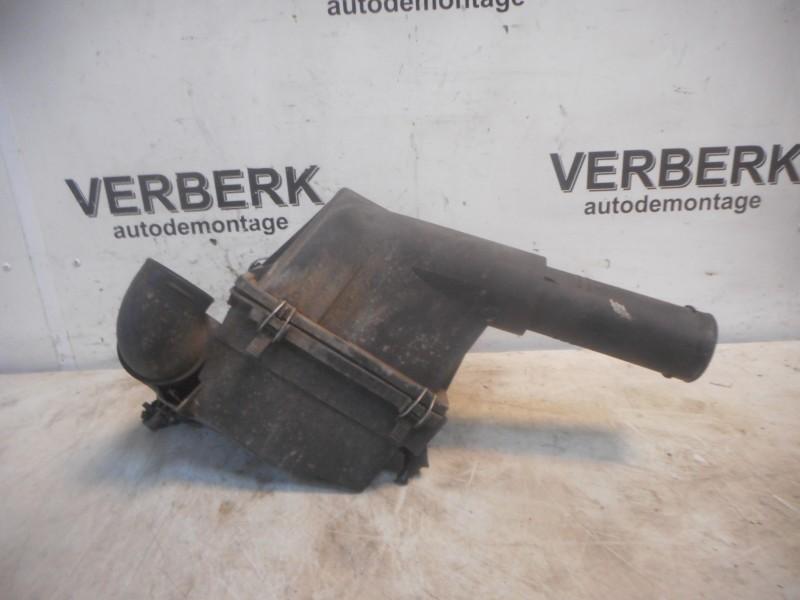 Luchtfilterhuis Mercedes-Benz C (W202) 1994 6040940104, Gebruikt, Mercedes-Benz AG, Mercedes-Benz, Mercedesstraße 120, Stuttgart 70372, , Duitsland