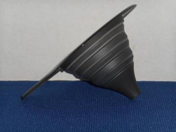 Tupperware Mini Max Trechter beschikbaar voor biedingen