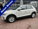 Volkswagen T-Roc 1.5 TSI Life Business 1e eigen 150pk Ascot, Stof, 4 cilinders, 150 pk, Bedrijf