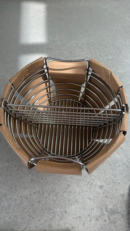 The Bastard charcoal basket/ kolen mand, Tuin en Terras, Barbecue-accessoires, Nieuw, Ophalen of Verzenden