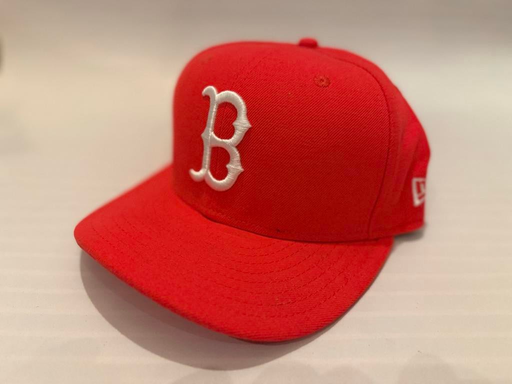 Rode New Era Boston Red Sox Cap - Maat 7 3/8 (58,7cm), Ophalen, Zo goed als nieuw, 58 of 59 cm (L, 7¼ of ⅜ inch), Pet