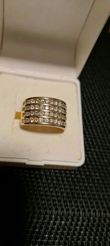 Diamanten ring 14karaats ca 2 karaat aan diamanten, Sieraden, Tassen en Uiterlijk, Ringen, Nieuw, Dame, 17 tot 18, Goud, Goud