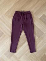 *NIEUW!* Effen broek van Only, bordeaux rood, maat XS / 32, Kleding | Dames, Broeken en Pantalons, Only, Nieuw, Ophalen of Verzenden