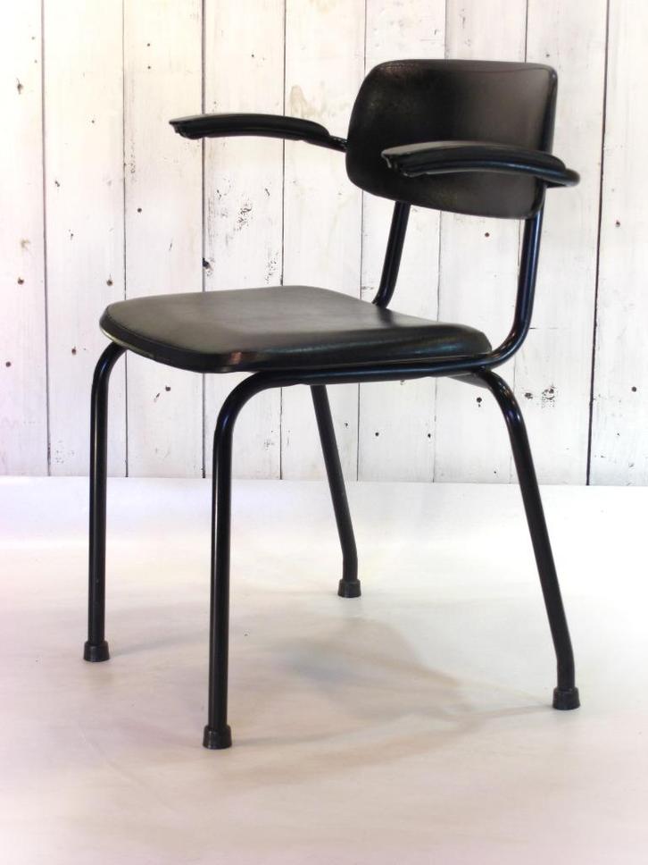 Vintage Ahrend stoel, industrieel, retro, Huis en Inrichting, Stoelen, Gebruikt, Eén, Kunststof, Leer, Metaal, Overige materialen