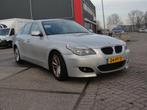 BMW 5-Serie 2.5 I 525 AUT 2004 Grijs, Automaat, Stoelverwarming, Achterwielaandrijving, Zwart