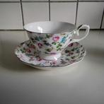 douwe egberts thee kop en schotel en 2 mokken, Ophalen of Verzenden, Porselein, Overige stijlen, Kop(pen) en/of Schotel(s)