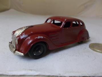 1935 Dinky Toys 30A CHRYSLER AIR FLOW SALOON (Repainted) beschikbaar voor biedingen