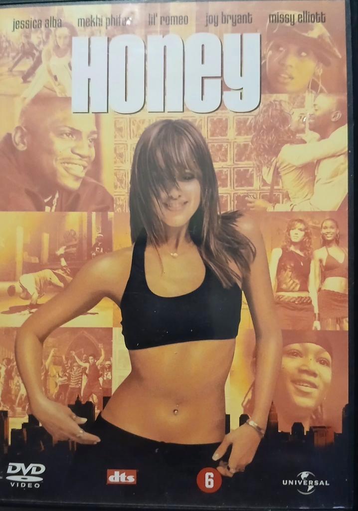 Familie films 4 stuks zie foto.pakket 189, Cd's en Dvd's, Dvd's | Filmhuis, Zo goed als nieuw, Overige gebieden, Alle leeftijden