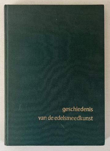 De geschiedenis van de edelsmeedkunst beschikbaar voor biedingen