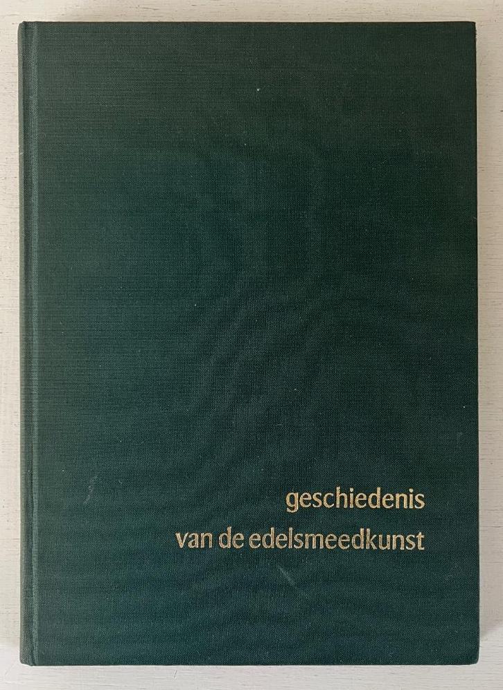 De geschiedenis van de edelsmeedkunst, Antiek en Kunst, Antiek | Goud en Zilver, Goud, Zilver, Ophalen of Verzenden