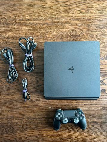 Playstation 4 zo goed als nieuw! beschikbaar voor biedingen