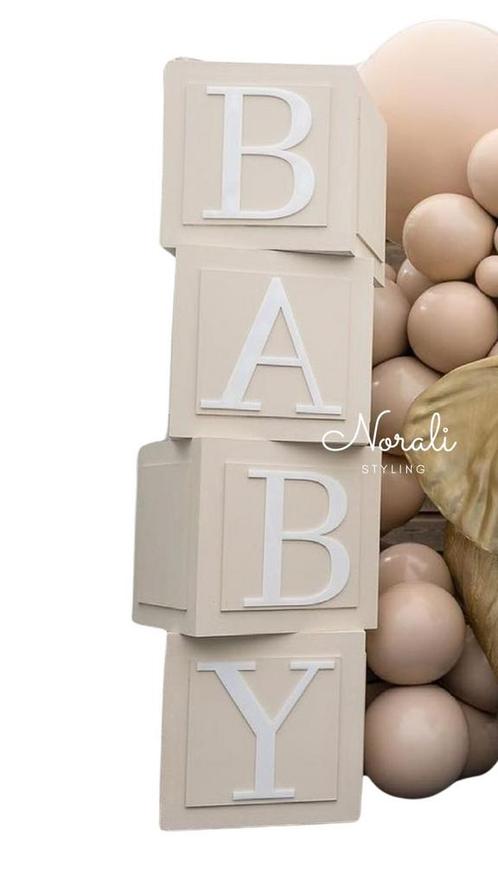 Baby blokken - beige blokken - babyshower - gender reveal, Hobby en Vrije tijd, Feestartikelen | Verhuur, Zo goed als nieuw, Overige