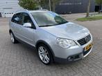 Volkswagen Polo 1.4-16V Cross 80PK 1eEIG AIRCO NAVI CRUISE N, Voorwielaandrijving, Gebruikt, Startonderbreker, Origineel Nederlands