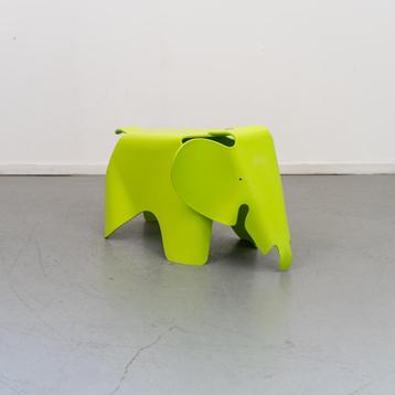 1x Vitra Eames Olifant Groen - Groot beschikbaar voor biedingen