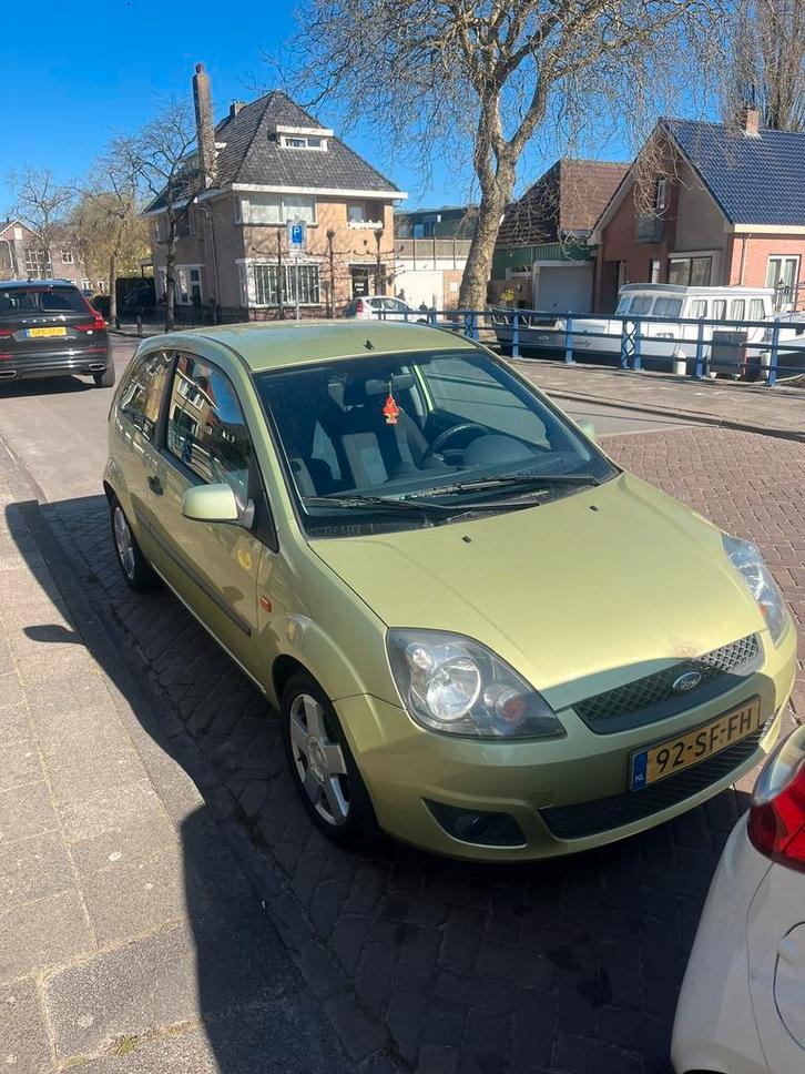 Ford Fiësta 1.3 8V 3DR 2005 Groen, Auto's, Ford, Particulier, Fiësta, Benzine, B, Hatchback, Handgeschakeld, Origineel Nederlands